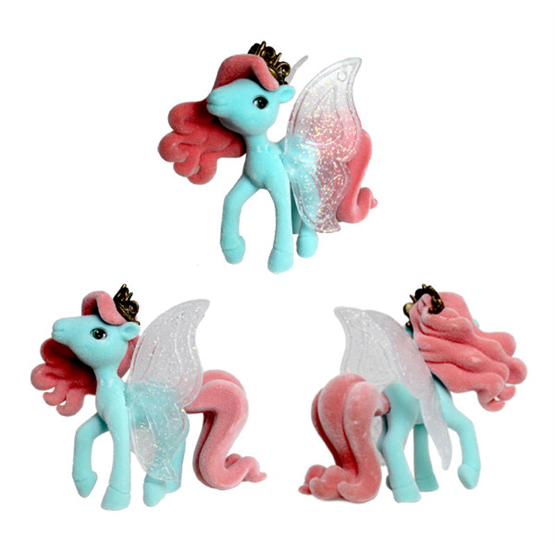 Elegante Pony Farfalla Porta Una Corona Plastica Min16